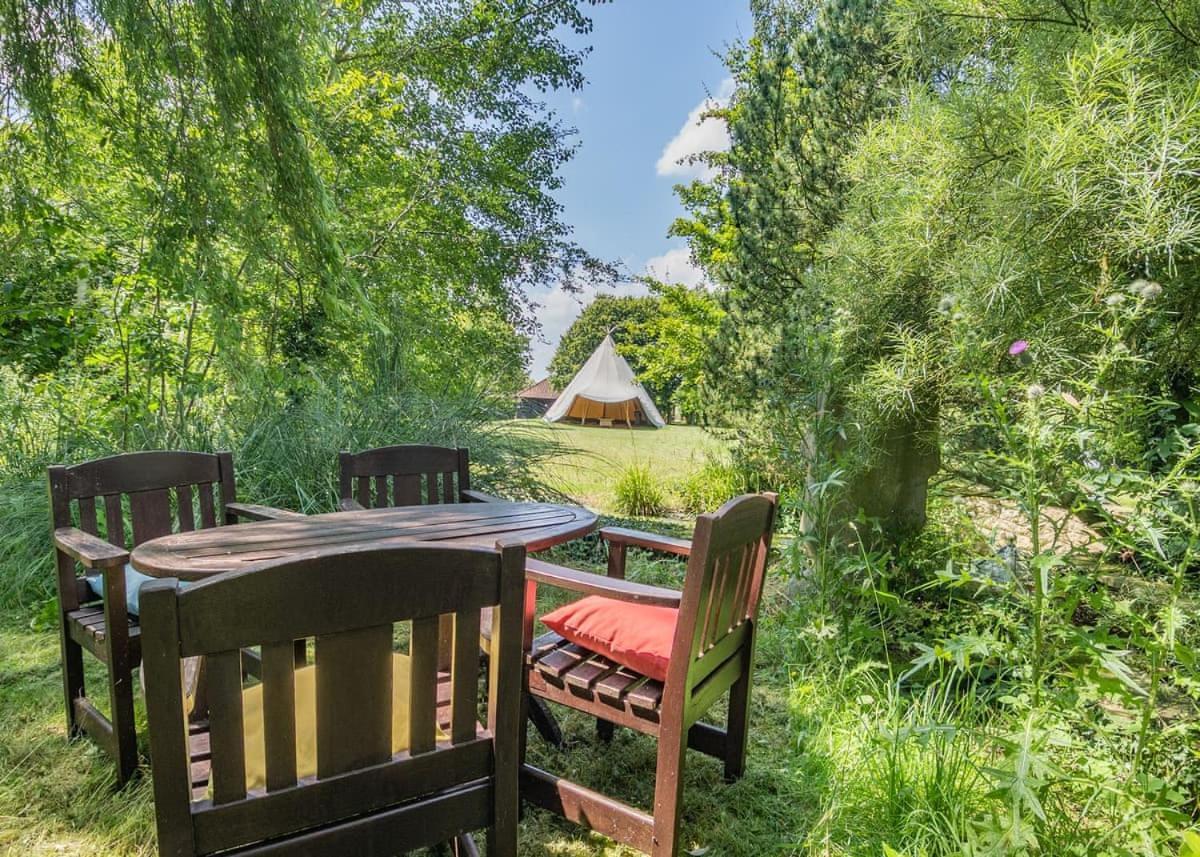 Apple Mount Retreat Ξενοδοχείο Lavenham Εξωτερικό φωτογραφία